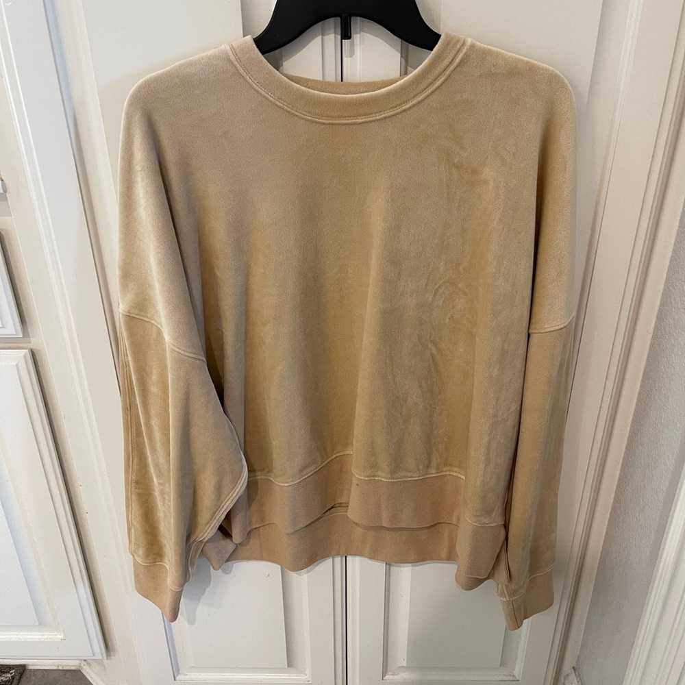 Abercrombie & Fitch Tan Sweatshirt